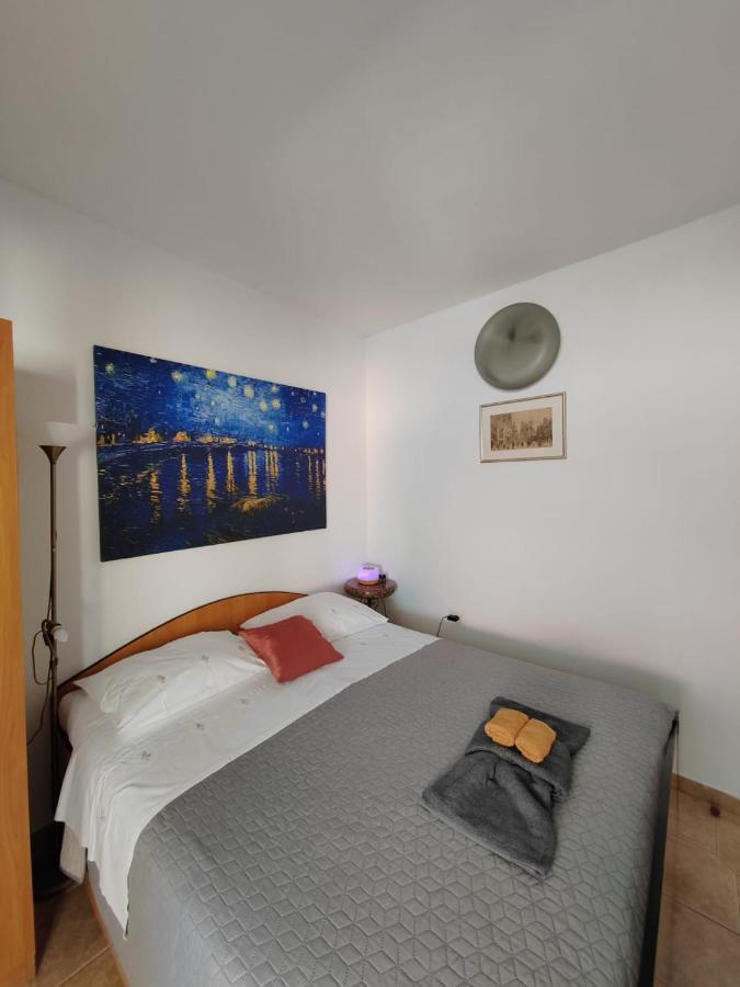 Apartments Turan Centrally Located With Free Parking Igrane Exterior foto