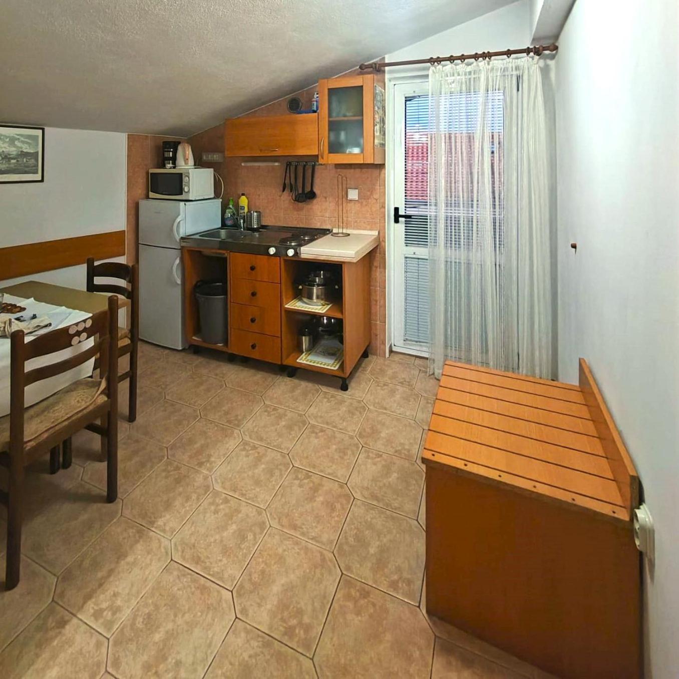 Apartments Turan Centrally Located With Free Parking Igrane Exterior foto